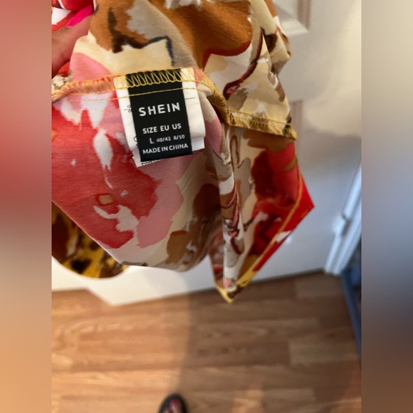 SHEIN Multicolor Abstract Dress. Size large. EUC. - Picture 2 of 6